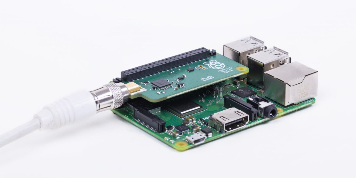 Raspberry Pi TV Hat With Pi 3