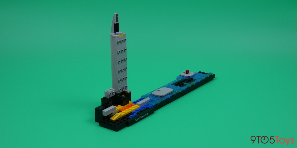 Lego San Francisco Skyline assembly