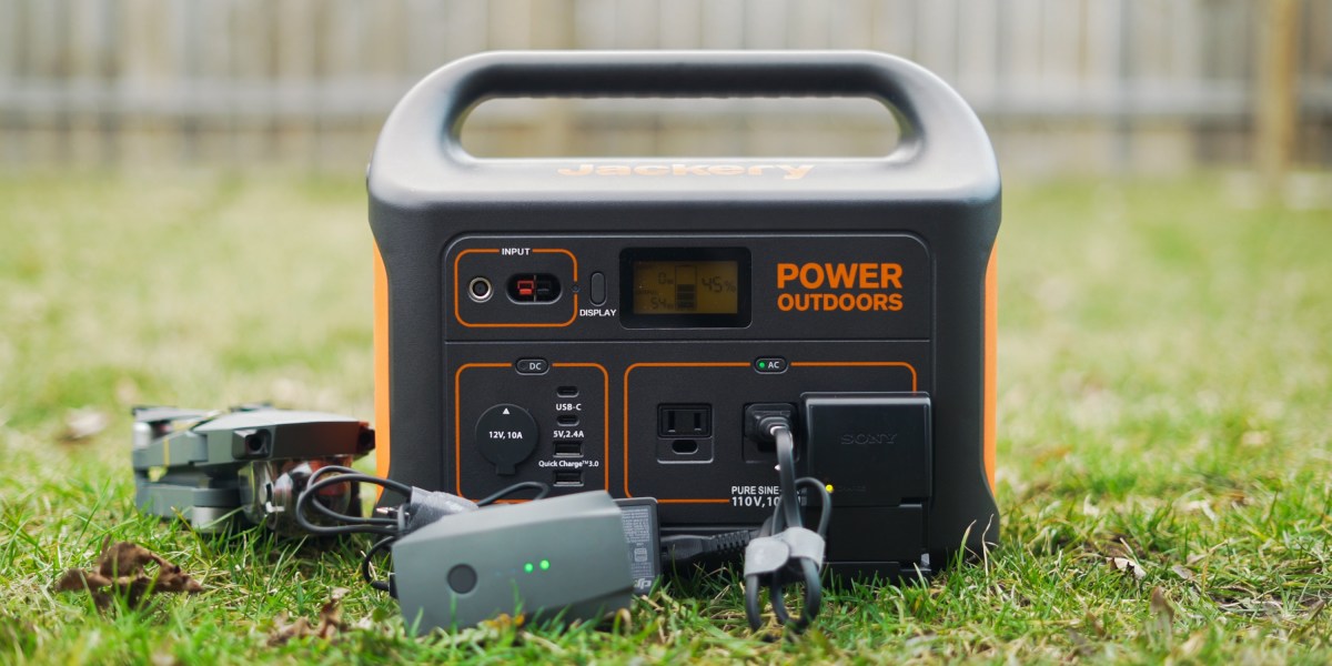 Charging electronics with the Jackery Explorer 1000