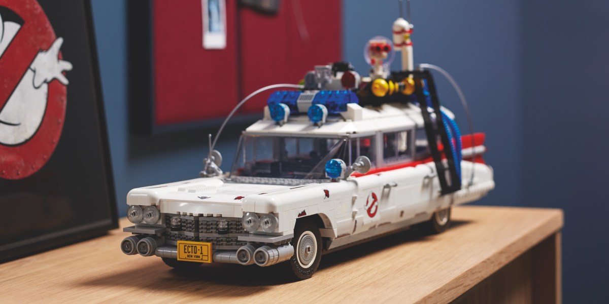 LEGO Ghostbusters ECTO-1