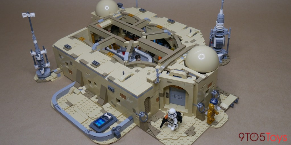 LEGO Mos Eisley Cantina