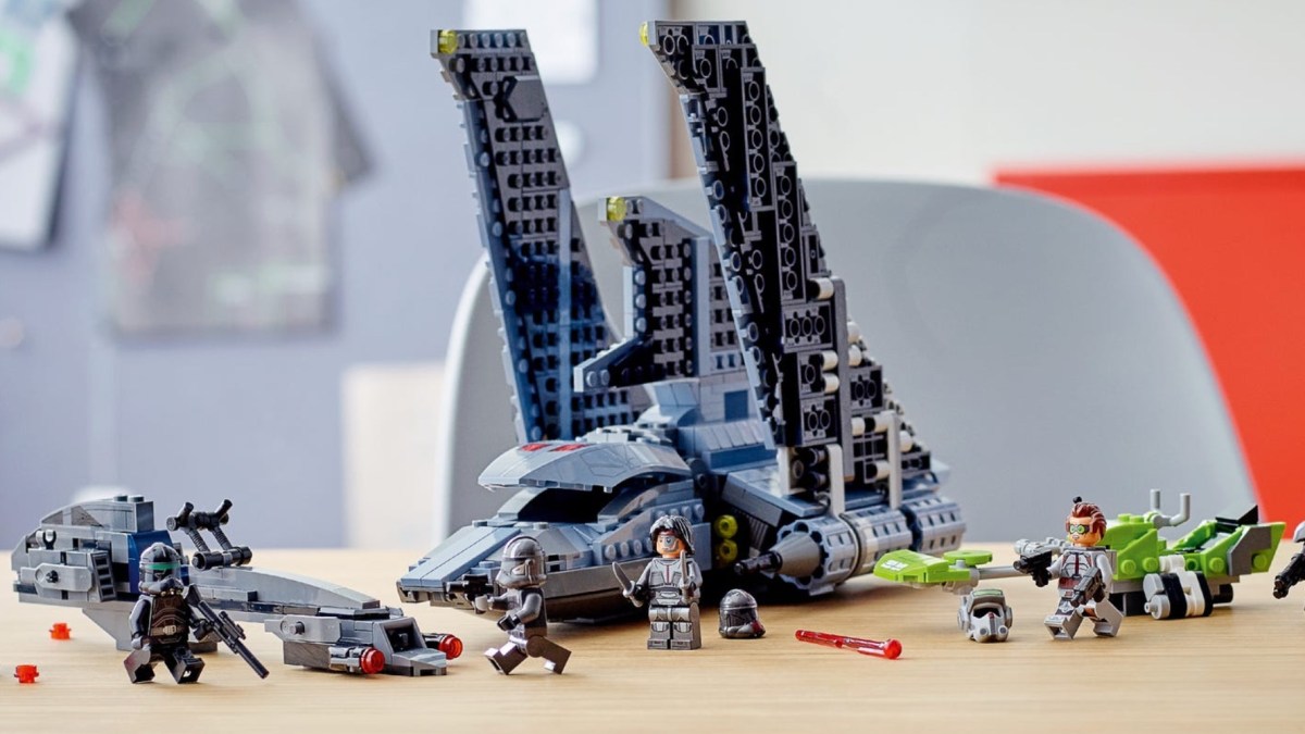 LEGO Bad Batch Shuttle