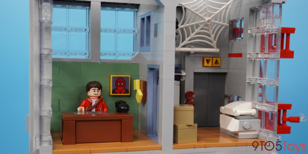 LEGO Daily Bugle