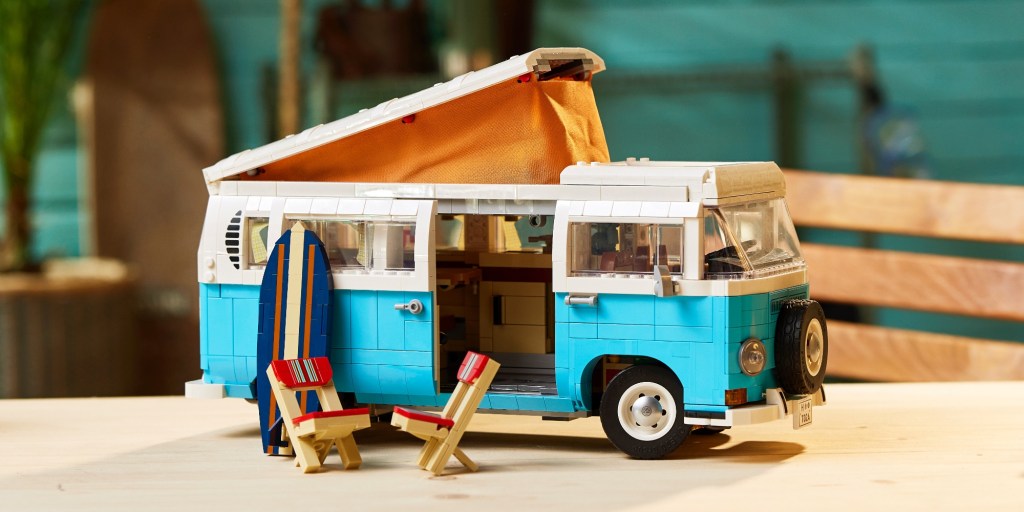 LEGO Volkswagen T2 Camper Van