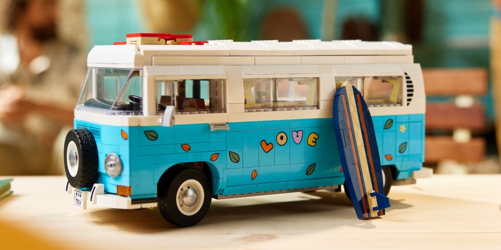 LEGO Volkswagen T2 Camper Van