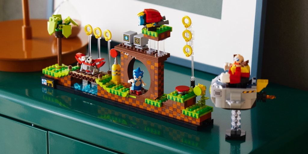 LEGO Sonic Green Hill Zone 21331