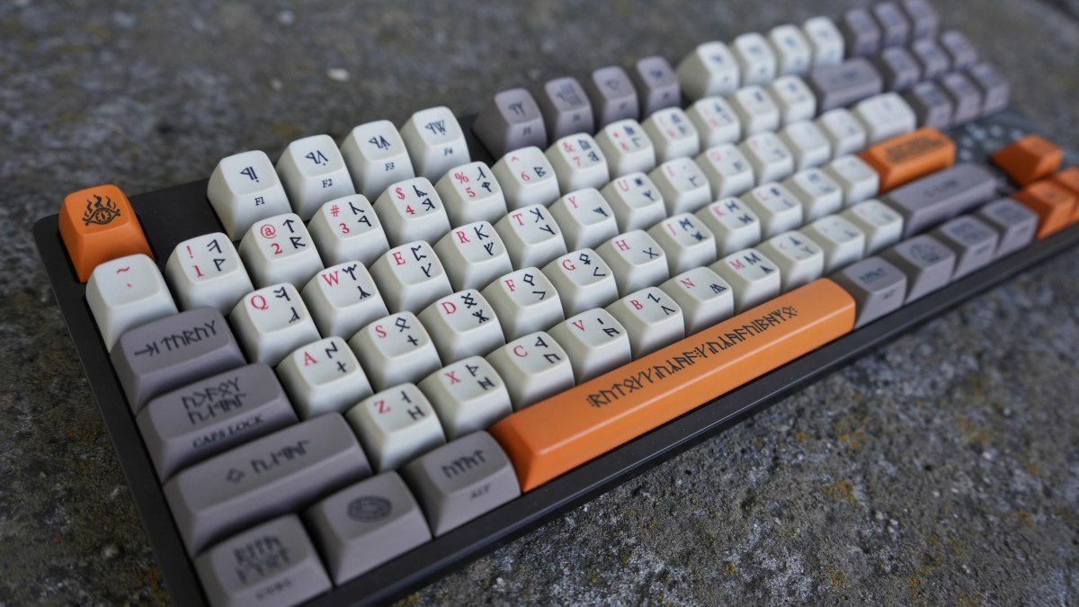 Drop  LOTR Dwarvish mechanical Keyboard