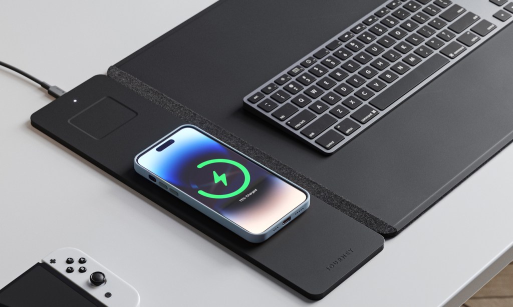 ALTI Wireless Charging Desk Mat