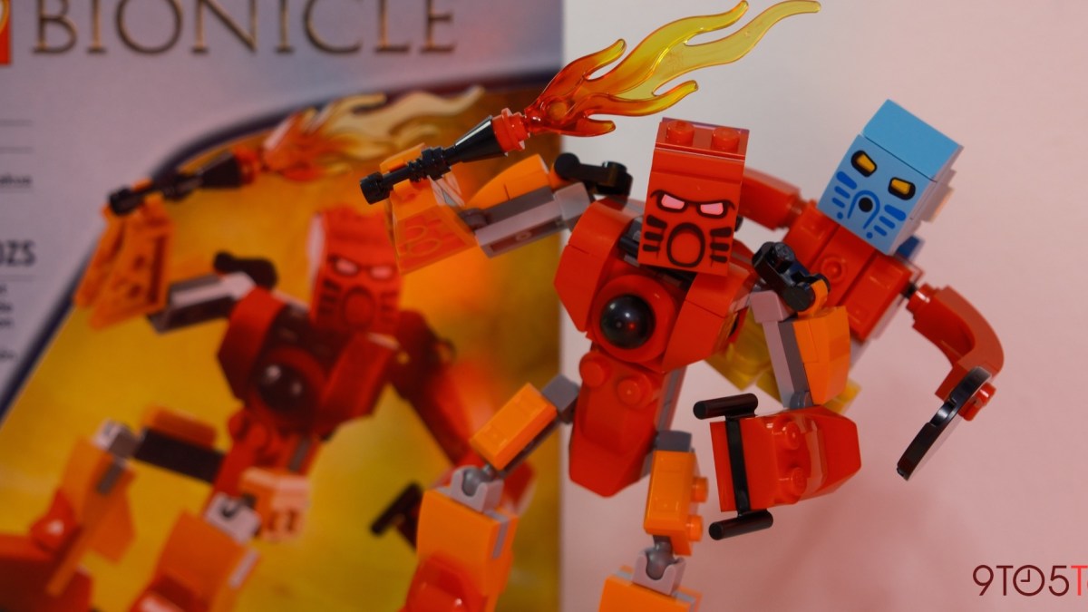 BIONICLE gift with purchase