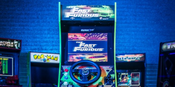 Arcade1Up racing arcade cabinet Fast Furious