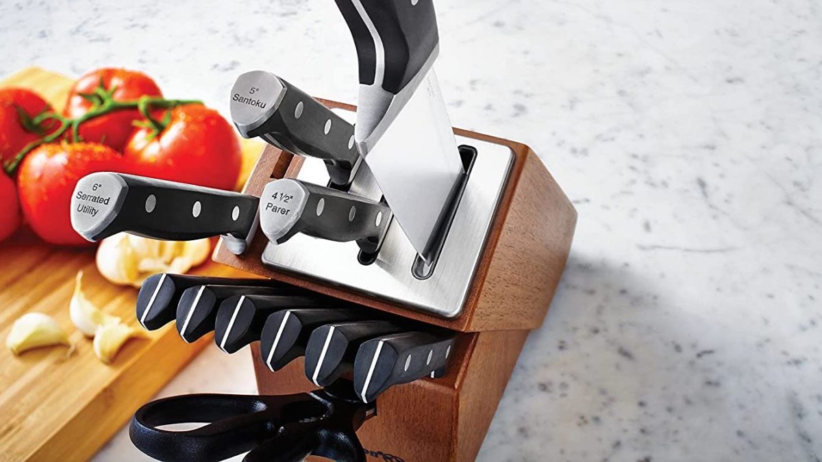 Calphalon 12-piece Calphalon Knife Set with Self-Sharpening Block