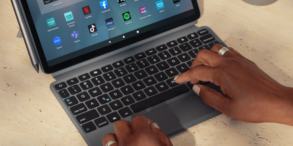 Amazon Fire Max 11 keyboard