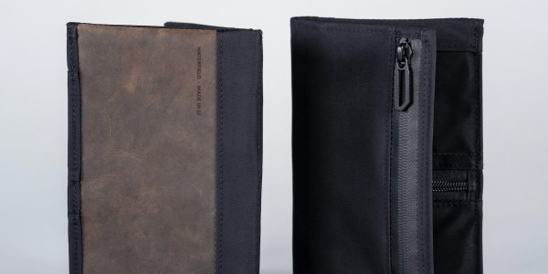 WaterField Magnetic Passport Wallet