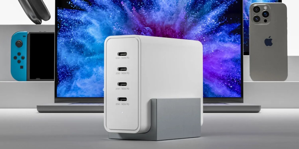 Journey Blitz 140 4-Port USB-C Desktop Charger