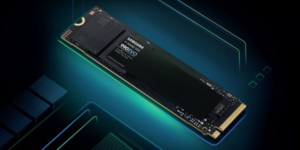 Samsung 990 Evo SSD render