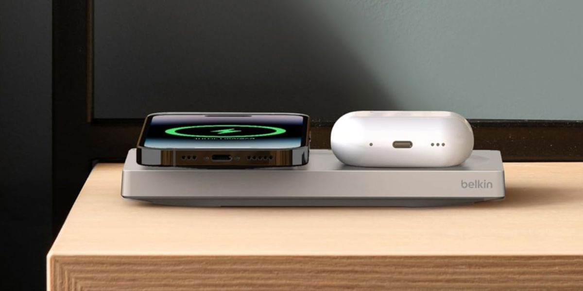 Image showing Belkin's 15W 2-in-1 MagSafe charging pad.