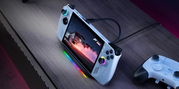 Image showing Razer's Handheld Dock Chroma with a Steam Deck.